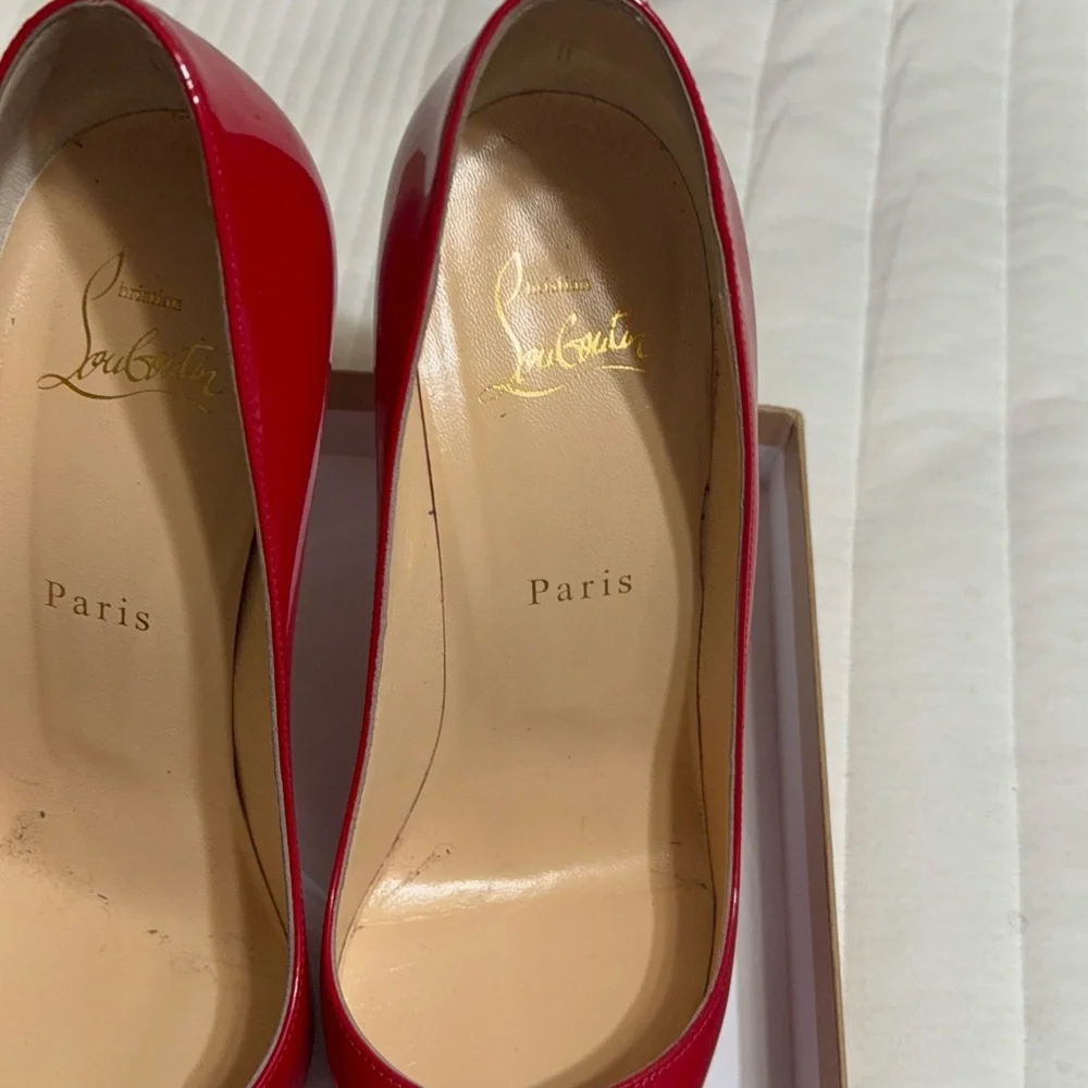 Christian Louboutin Red Patent Leather Heels - Picture 4 of 9